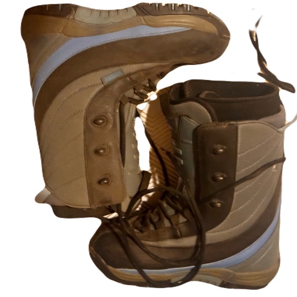Lamar Womens Snowboarding Boots Size 7 - Picture 2 of 2